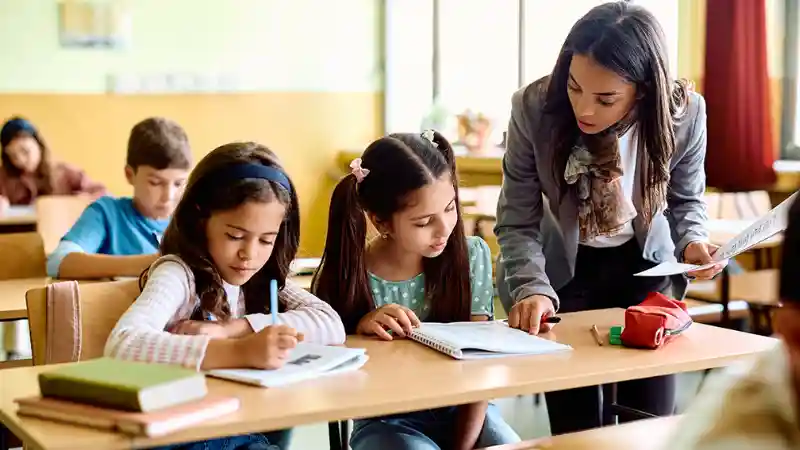 Diplomado en Educación Primaria